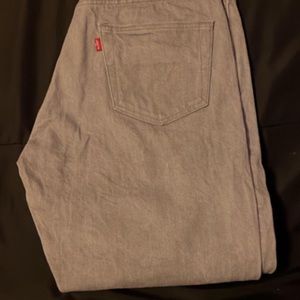 501 Gray Levi’s!✨ 36x30 Great Condition Just lightly washed.
